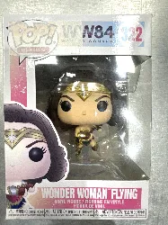 ww84 - bobble head pop n° 322 - wonder woman flying