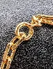 collier maillons fuseaux ajourés (chaîne de montre transformée) et grosse maille forçat en or or 750 millième (18 ct) 22,80g