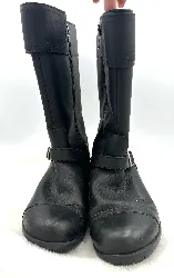 bottes ugg en cuir noir et fourrés