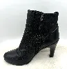 bottines fendi en cuir noir