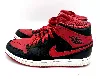 baskets air jordan 1 mid noir et rouge