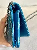 chanel wallet on chain en cuir vernis bleu canard et métal argenté