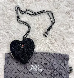 mini sac zadig et voltaire en forme de coeur