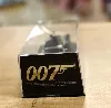 voiture de collection 1:43 ford fairlane thunderball - 007 - james bond - en métal