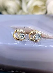 boucle d'oreilles 2 ors chacune ornée d'une aigue-marine or 750 millième (18 ct) 1,77g