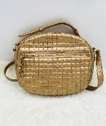 céline sac bandouillière gold c charm mm en cuir de veau matelassé doré