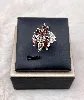 bague argent motif fleur avec strass et pierres rouges argent 925 millième (22 ct) 4,32g