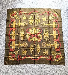 hermès carré / foulard ferronnerie en soie 90cm