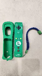 nintendo wii remote plus luigi vert