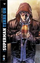 livre superman terre - un, tome 1