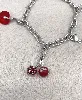 bracelet swarovski orné des charms couleur rouge