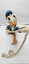 figurine donald duck "climbing up" disney