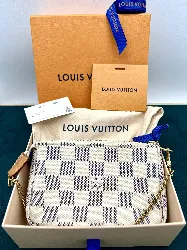 louis vuitton mini pochette accessoires en toile damier azur