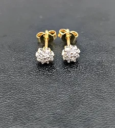 boucles d'oreilles chou pavé de petits diamants or 750 millième (18 ct) 0,99g