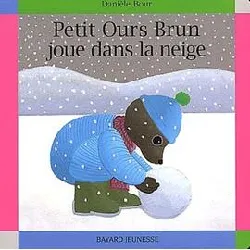 livre petit ours brun joue dans la neige