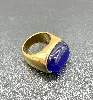 bague chevalière avec grande pierre ovale bleue t54