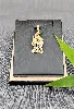 pendentif artisanal tête de gazelle or 750 millième (18 ct) 4,38g