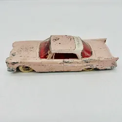 petite voiture dinky toys chrysler 550