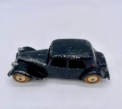 petite voiture dinky toys citroen 11bl