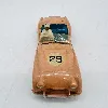 petite voiture dinky toys triumph tr2 avec un personnage