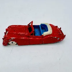 petite voiture quiralu jaguar xk 140