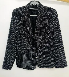 veste caroll noir à rayures blanches