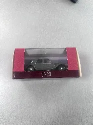 voiture miniature atlas 1/43 citroën traction de mon père