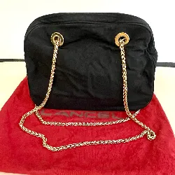 lancel sac vintage en tissu noir avec une chaînette dorée