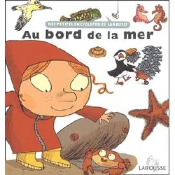 livre au bord de la mer