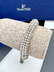 swarovski bracelet atelier by christopher kane