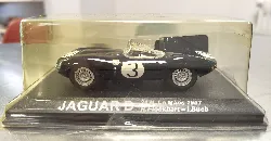 voiture miniature jaguar d 24 h. le mans 1957