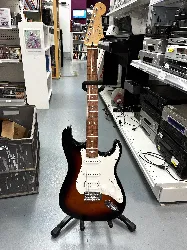 fender stratocaster player series hss pf 3ts