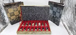 jeu d'échecs le seigneur des anneaux en plomb - eaglemoss