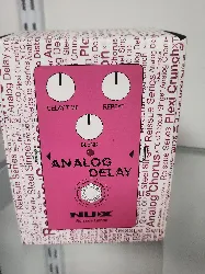 pedale a effet nux analog delay