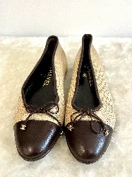 chanel ballerines en toile beige et cuir marron