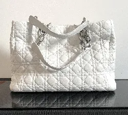 dior sac cabas lady dior blanc grand model