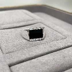 1066206 bague en argent chevalier rectangulaire avec onyx argent 925 millième (22 ct) 5,17g