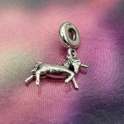 charm pandora pendant licorne argent 925 millième (22 ct) 4,36g