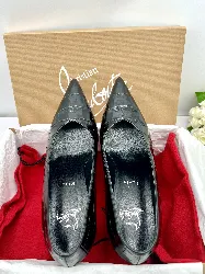 christian louboutin kate escarpins à talons 8,5cm en cuir noir imprimé alligator