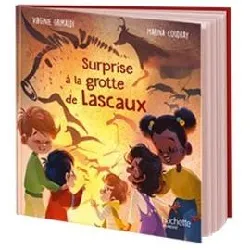 livre surprise à la grotte de lascaux