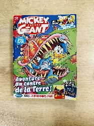 livre mickey parade géant n°391 - aventure au centre de la terre !